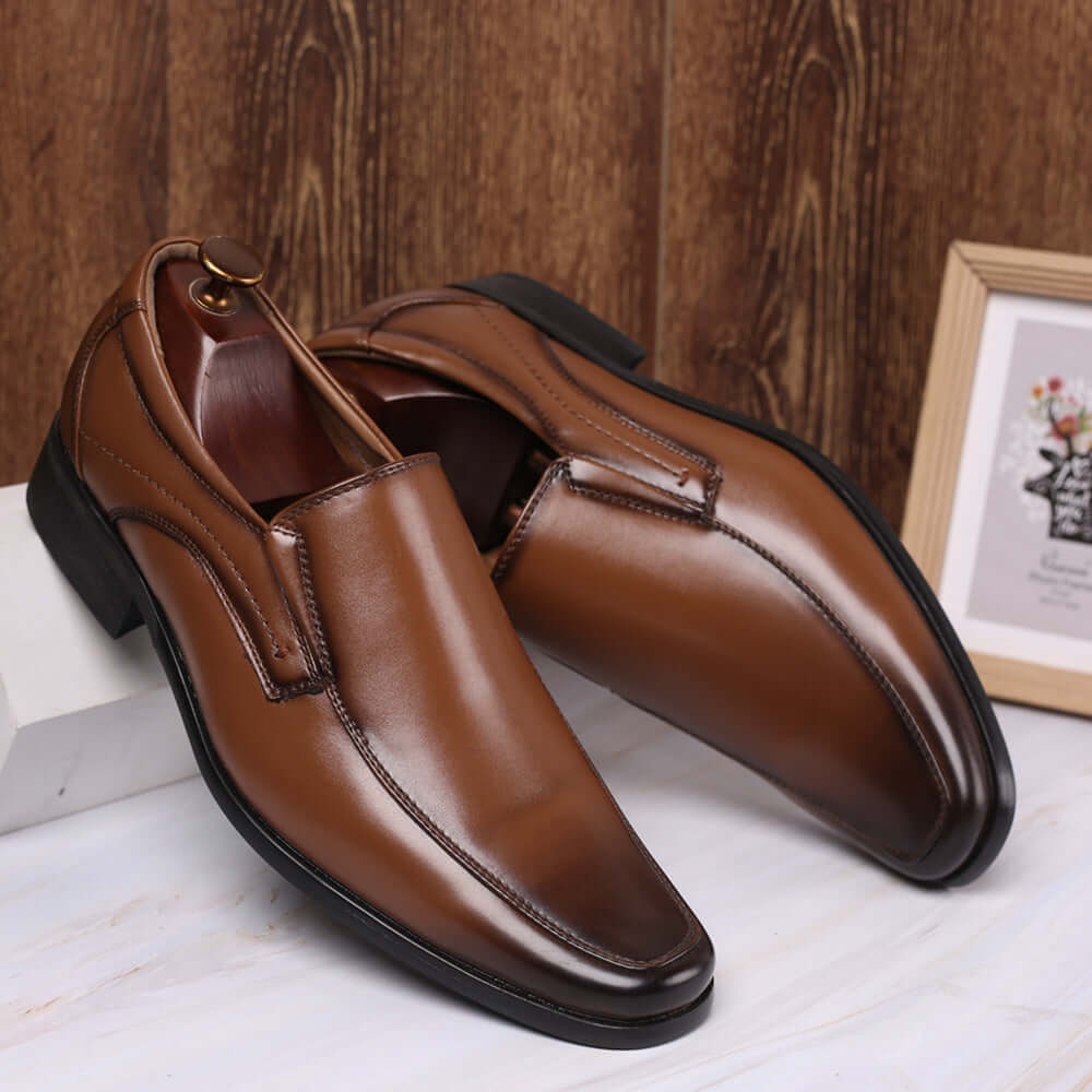 Mocasines Alden de cuero genuino